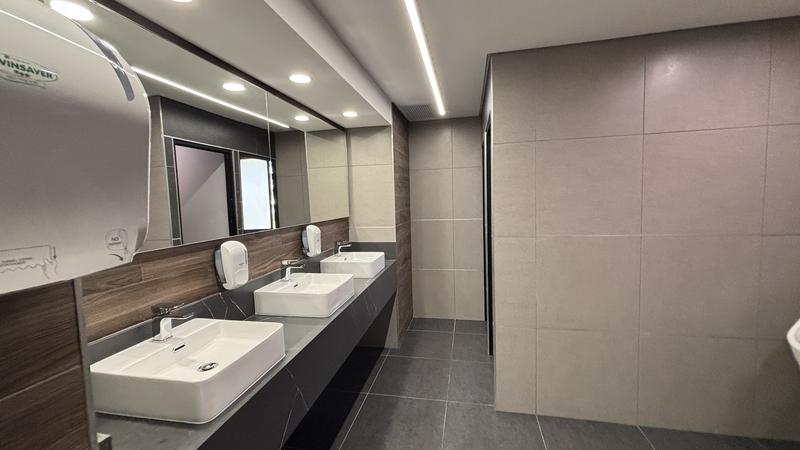 To Let commercial Property for Rent in Pinelands Western Cape